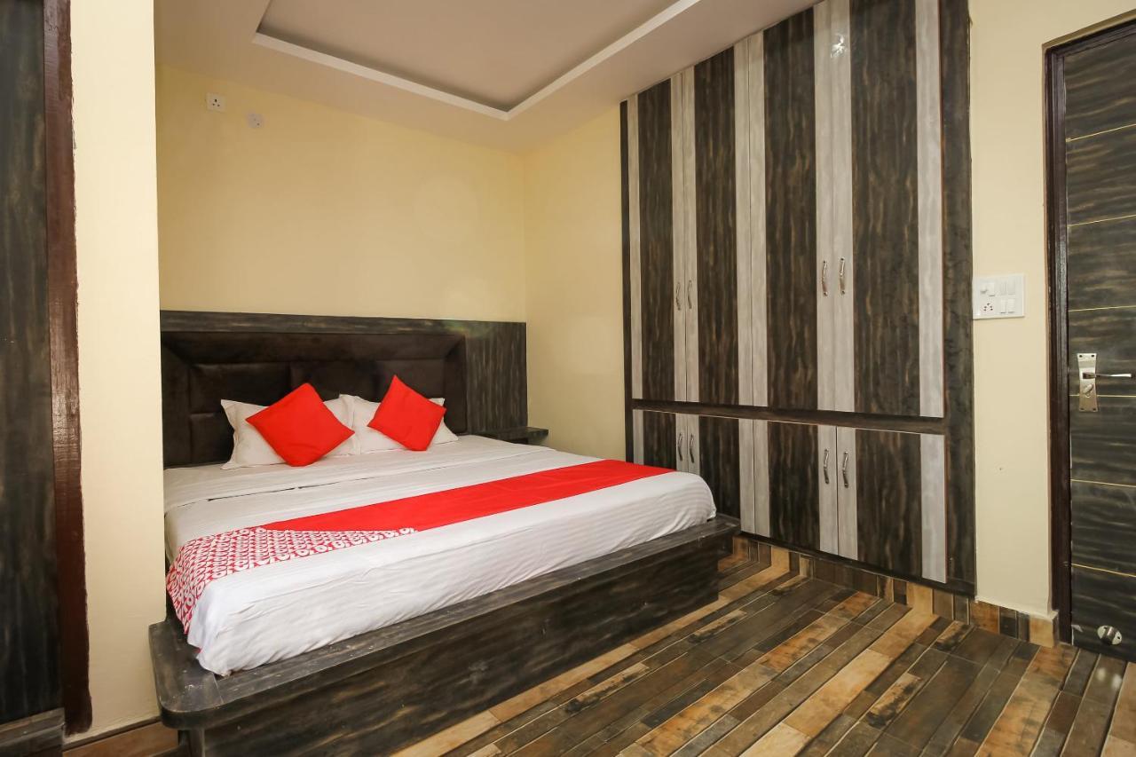 Oyo 39391 Jk Guest House Dharamshala Eksteriør billede