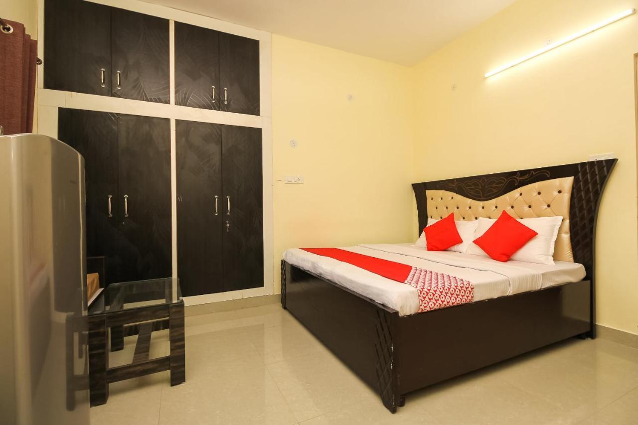 Oyo 39391 Jk Guest House Dharamshala Eksteriør billede